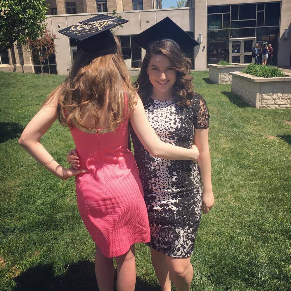 Meet your Posher, Elizabeth